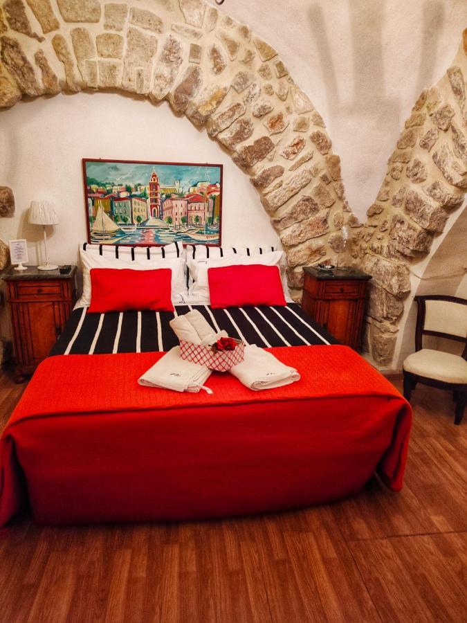 Nari Bed&Breakfast Gaeta Exteriör bild