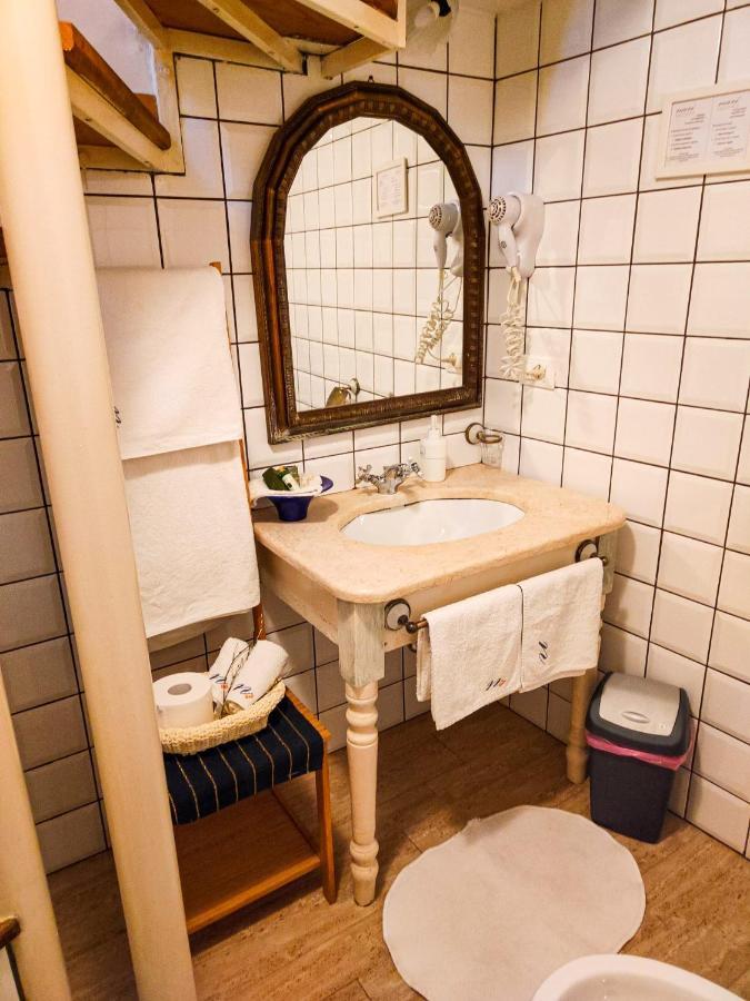 Nari Bed&Breakfast Gaeta Exteriör bild