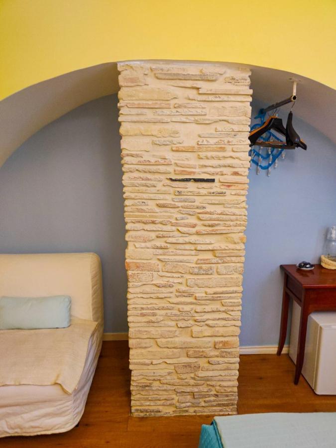 Nari Bed&Breakfast Gaeta Exteriör bild